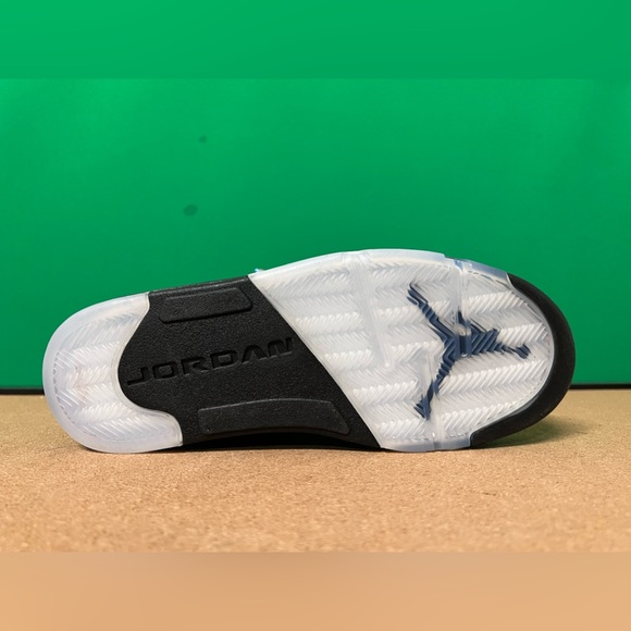 Air Jordan 5 Retro UNC University Blue - Picture 4 of 6